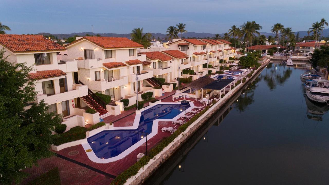 Cabo Blanco Hotel And Marina Barra de Navidad Εξωτερικό φωτογραφία