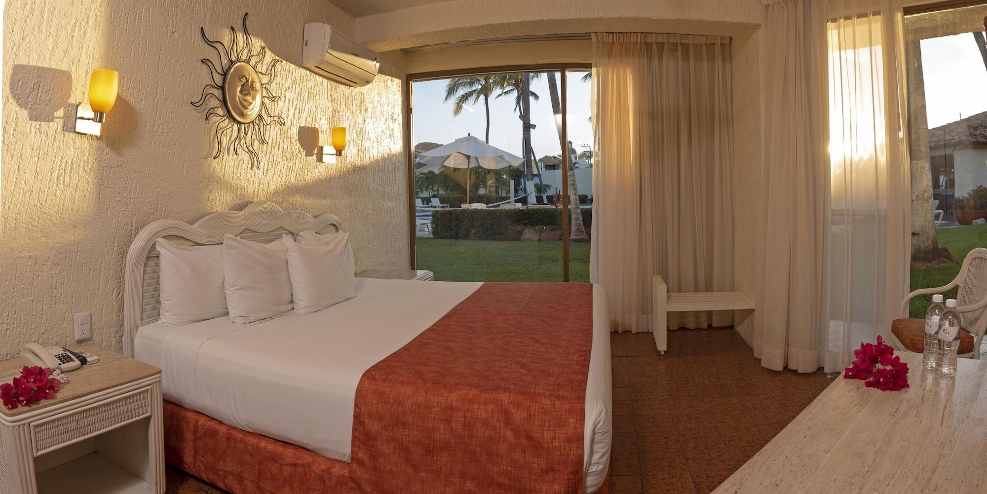 Cabo Blanco Hotel And Marina Barra de Navidad Εξωτερικό φωτογραφία