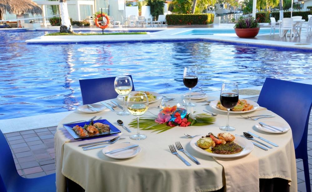 Cabo Blanco Hotel And Marina Barra de Navidad Εξωτερικό φωτογραφία
