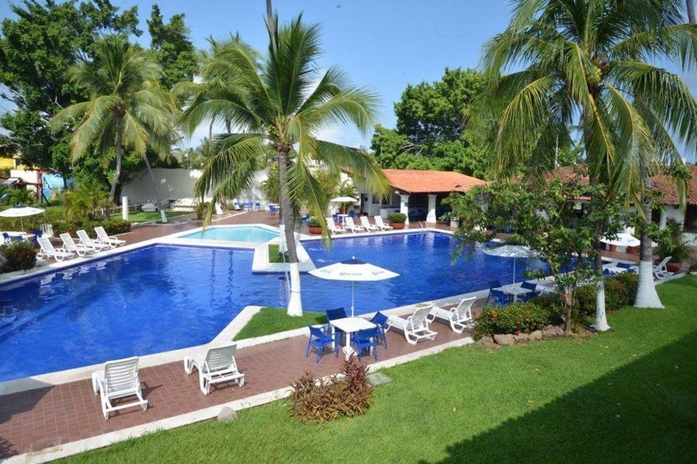 Cabo Blanco Hotel And Marina Barra de Navidad Εξωτερικό φωτογραφία