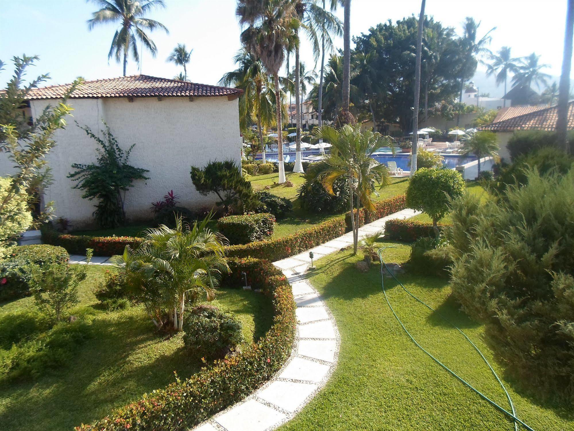 Cabo Blanco Hotel And Marina Barra de Navidad Εξωτερικό φωτογραφία